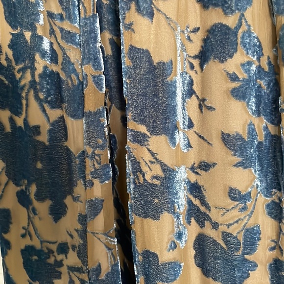 ZARA Dress-Grunge Collection - Picture 3 of 3